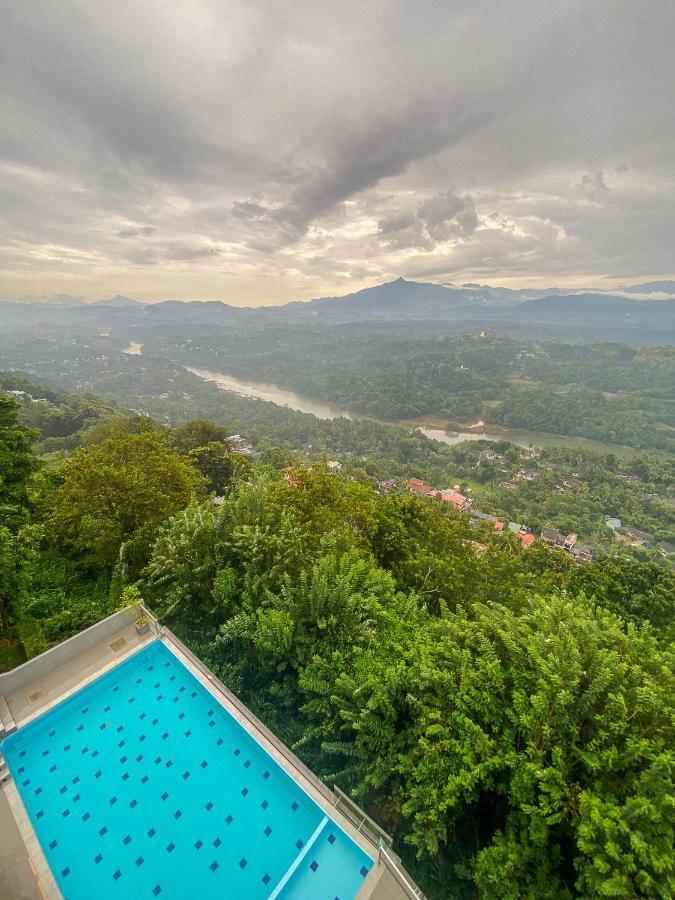 Mount Blue Канді Екстер'єр фото